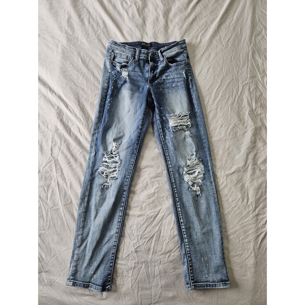 Judy Blue Boyfriend Fit Jeans Women's Size 3/26 Distressed Denim Light Wash - Picture 2 of 7